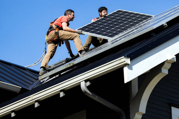 Best Emergency Roof Repair Services  in Wantagh, NY